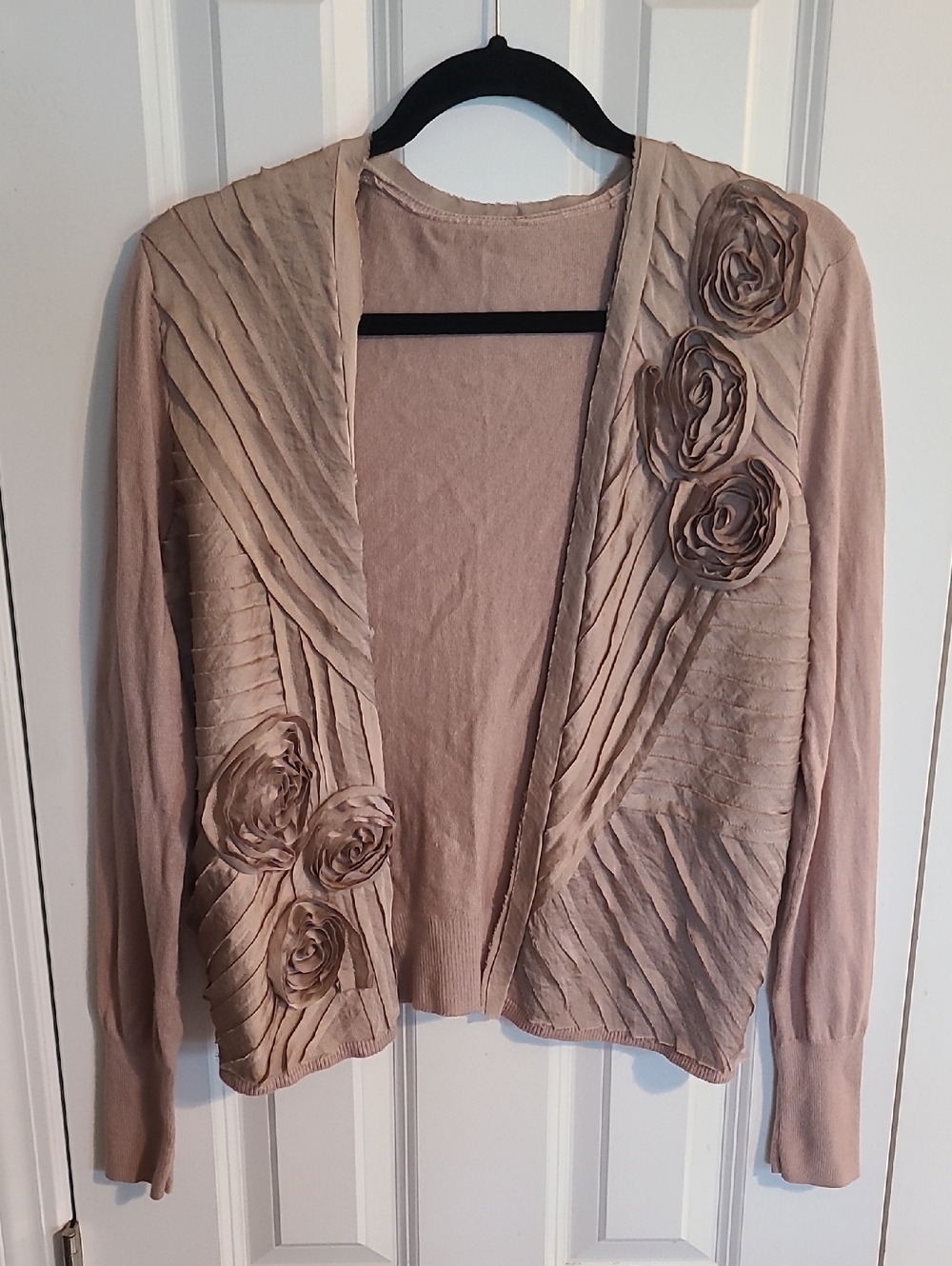 Women's Taupe Floral Appliqué Open Cardigan Sweater